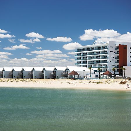 Seashells Mandurah Hotel Exterior photo