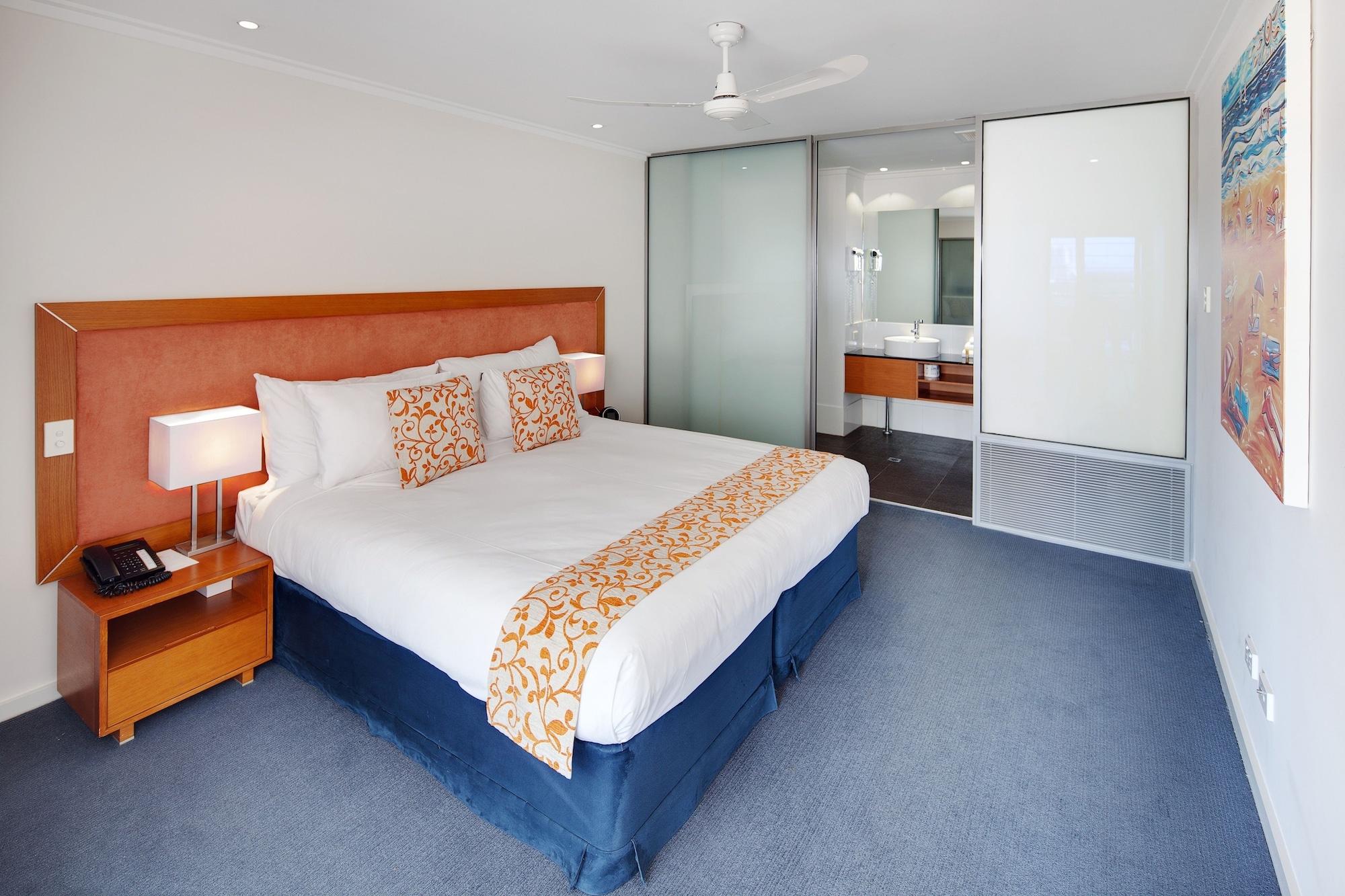 Seashells Mandurah Hotel Exterior photo