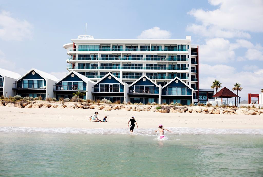 Seashells Mandurah Hotel Exterior photo